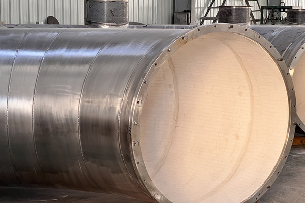 不銹鋼內(nèi)襯陶瓷管件適用哪種行業(yè)？