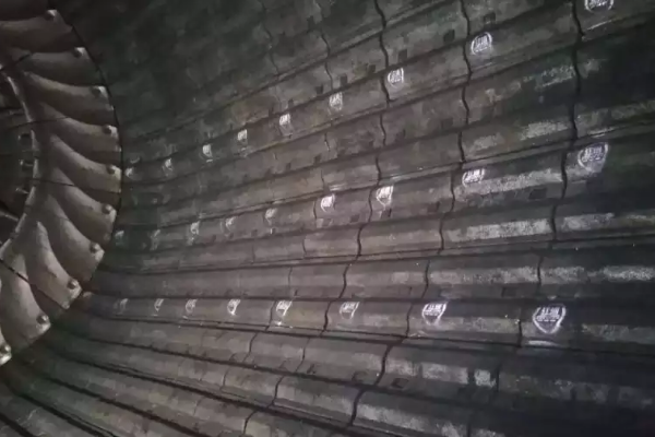 高鉻鑄鐵弧形耐磨襯板有哪些產品特性呢？